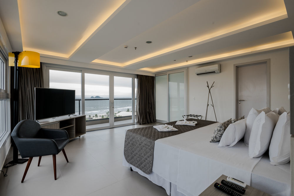 Nobile Hotel Гуаружа Екстериор снимка