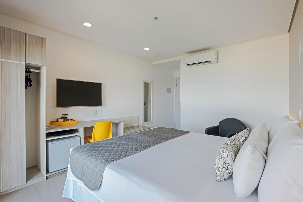 Nobile Hotel Гуаружа Екстериор снимка