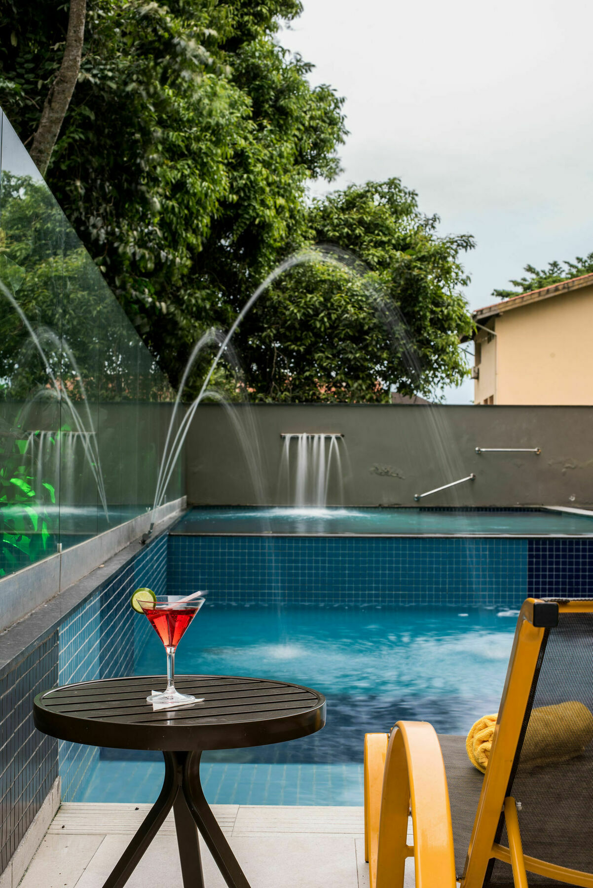 Nobile Hotel Гуаружа Екстериор снимка
